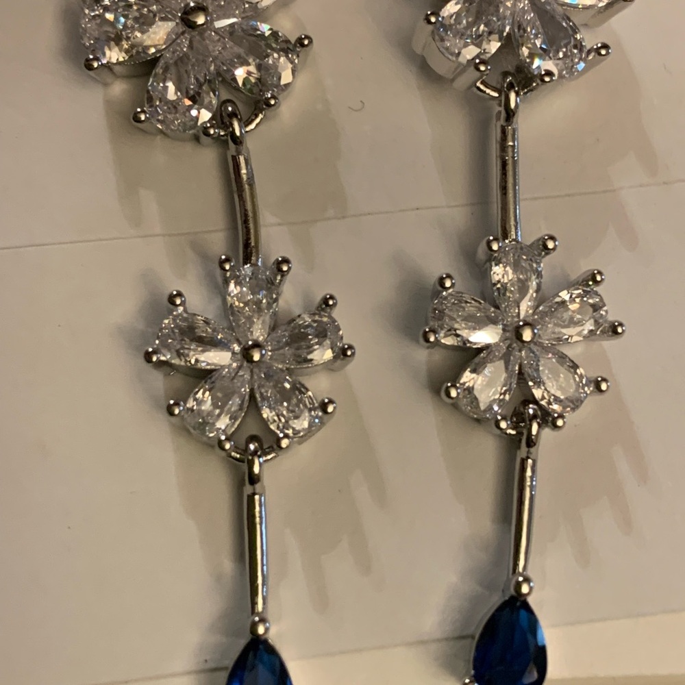 Earrings Sterling Silver 925 with White And Blue Zirconia Stones jewelry